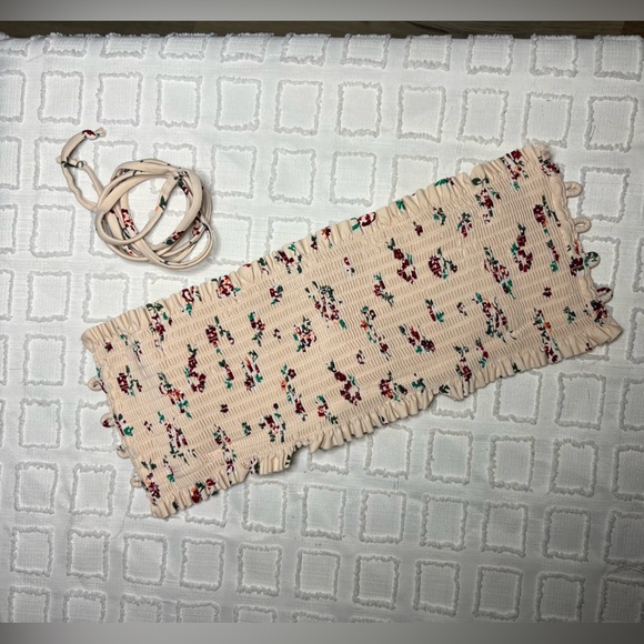 Xhilaration Bathing Suit Top Size S - Picture 1 of 3